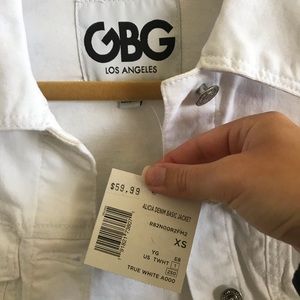 Alicia Denim Basic Jacket in True White